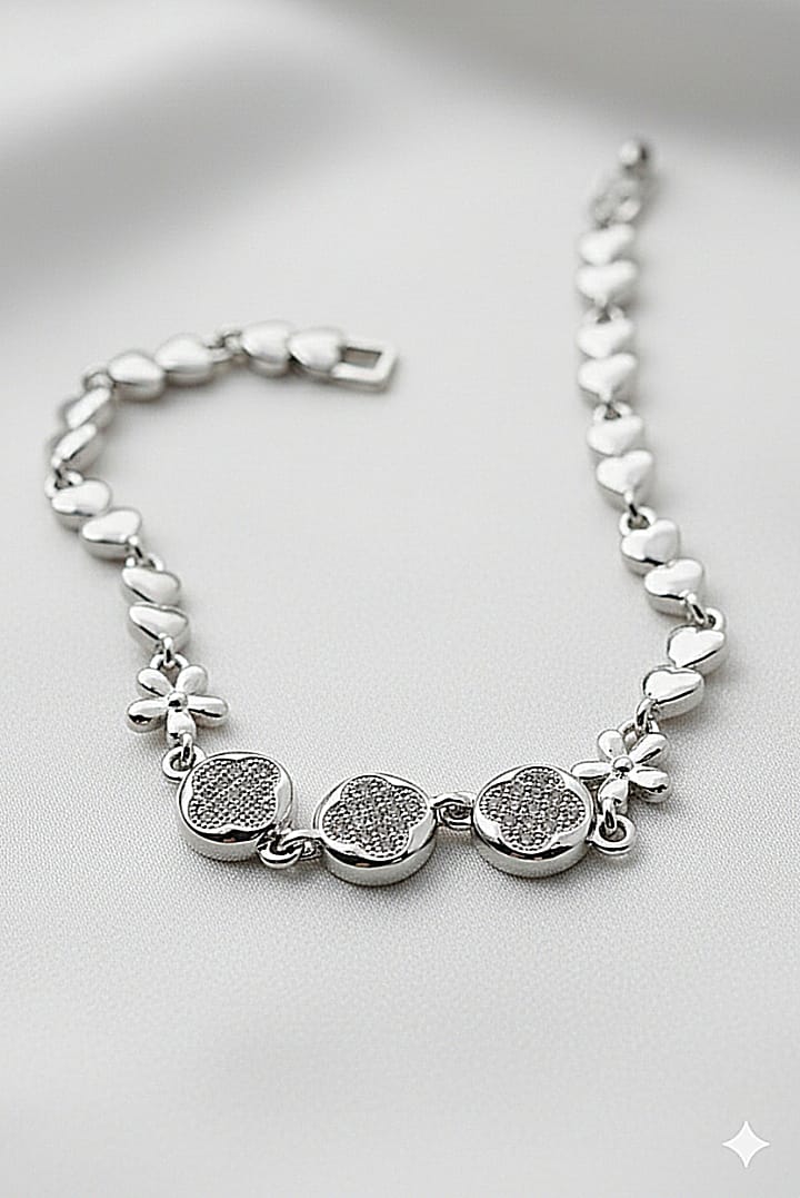 Lbc006 (MSJ) Silver Flowers Bracelet