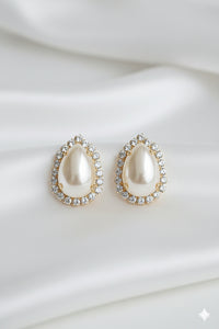 ET001 (MSJ) pearls earing tops