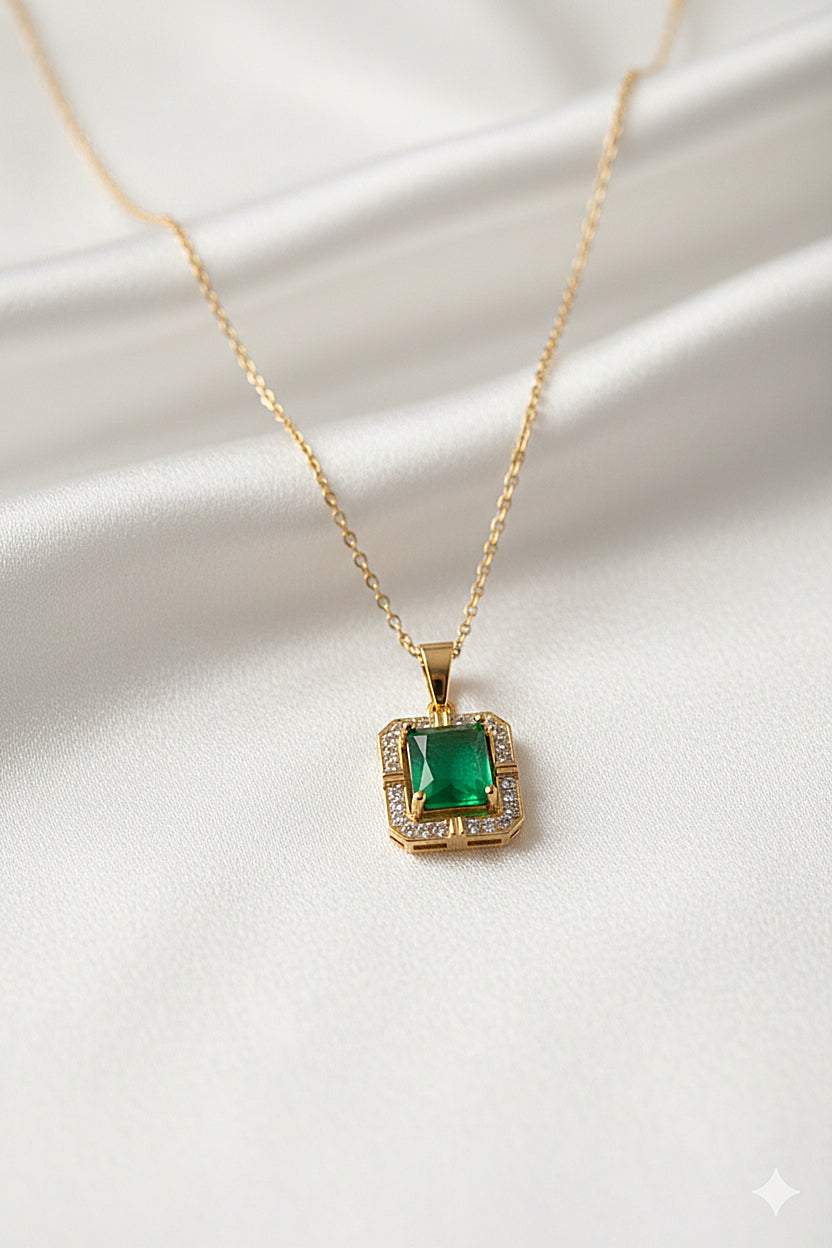 Pcs002 (MSJ) gold green square pendent