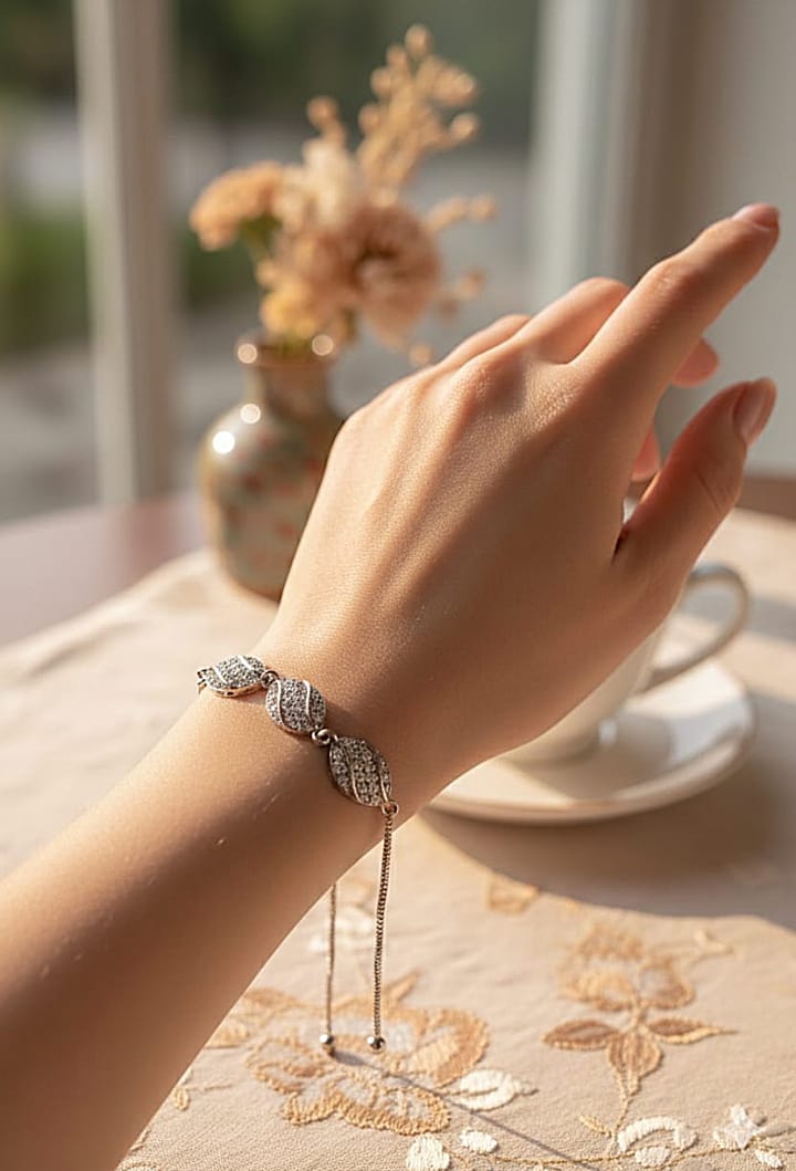 Lbc002 (MSJ) Oval Shape Round Bracelet